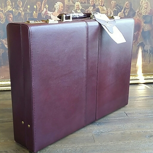 avenues leather briefcase